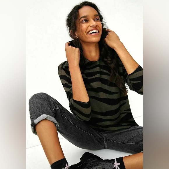 Anthropologie Kasia Zebra hoodie sweater - Picture 7 of 7